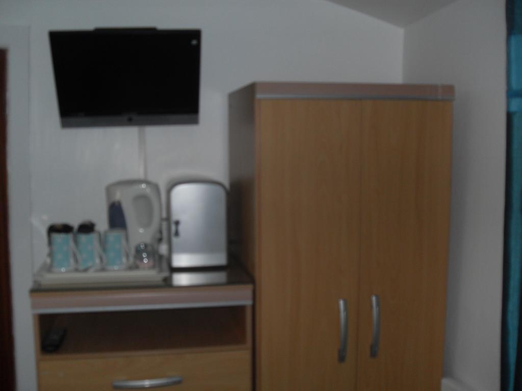 Beeches Hotel Μπλάκπουλ Δωμάτιο φωτογραφία